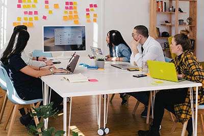 Comment évaluer les besoins en formation santé et sécurité en entreprise ?