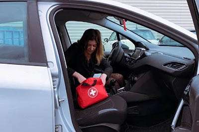 La trousse de secours dans les véhicules de société : conseils pratiques et exigences de sécurité