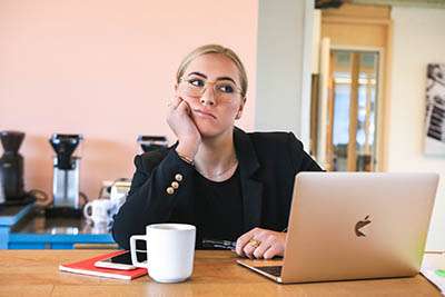 L&rsquo;individualisme au travail : un risque croissant pour la santé mentale des salariés