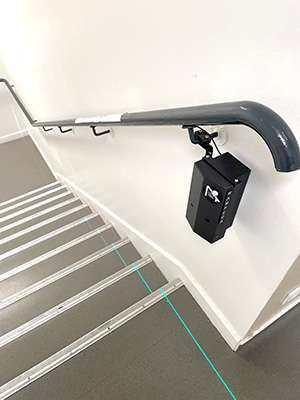 Une lumière au bout de la rampe pour prévenir les chutes