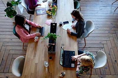 Cybersécurité au travail : quand les hackers ne dorment jamais… et que les équipes s’entraînent trop peu