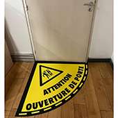 Création de supports visuels SUR-MESURE : STICKERS SOLS _ 100% personnalisés
