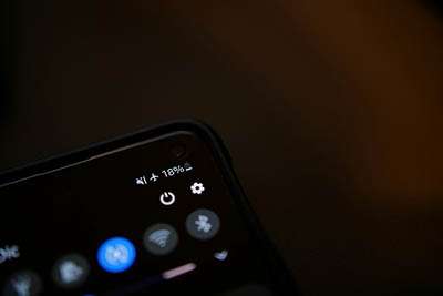 Entre stress et surcharge : la déconnexion, un droit à faire vivre